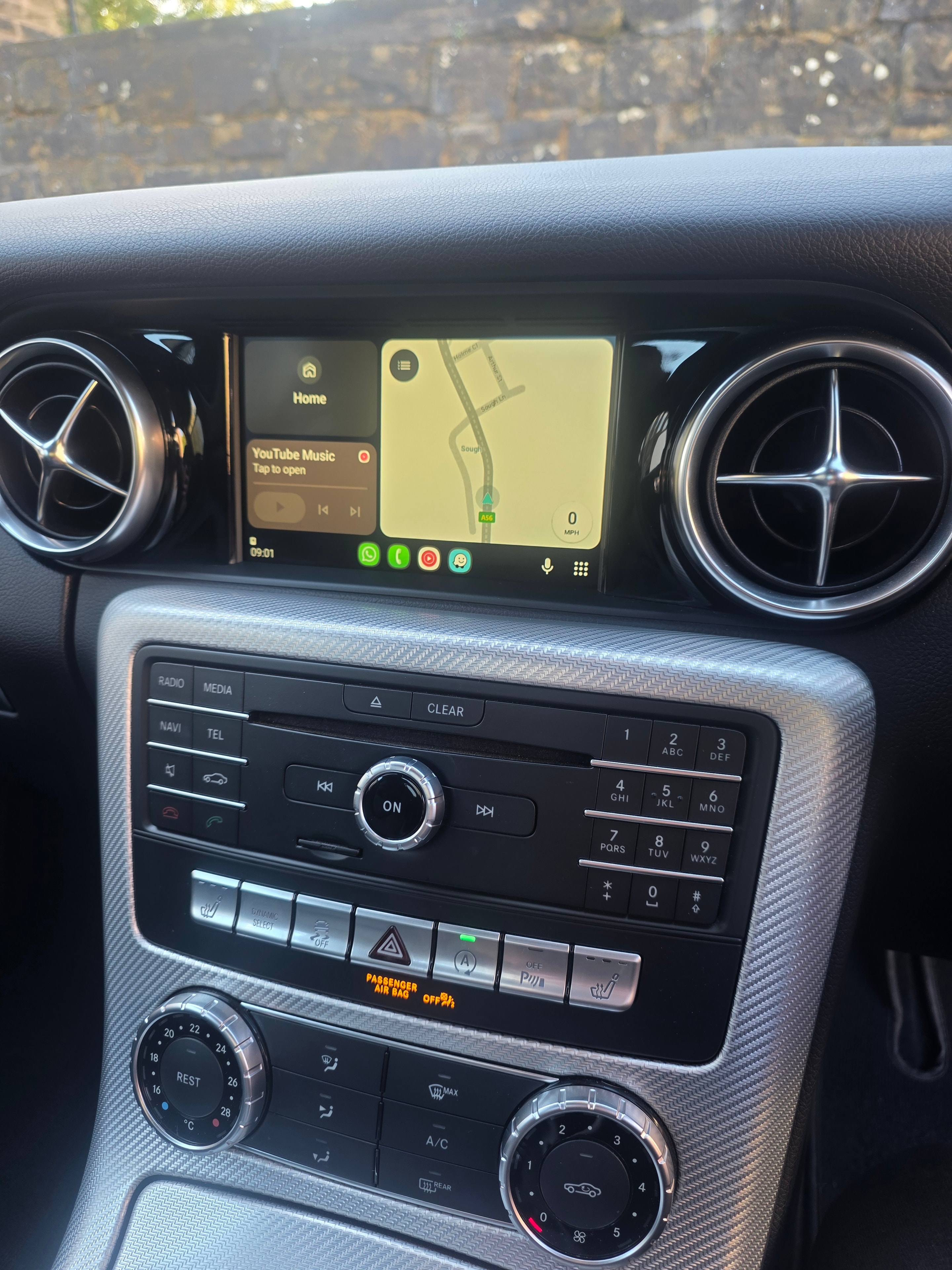Apple CarPlay & Android Auto
